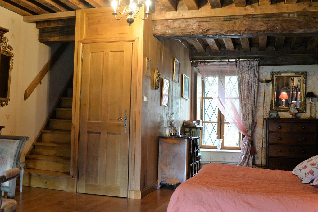 Le Moulin Renove *